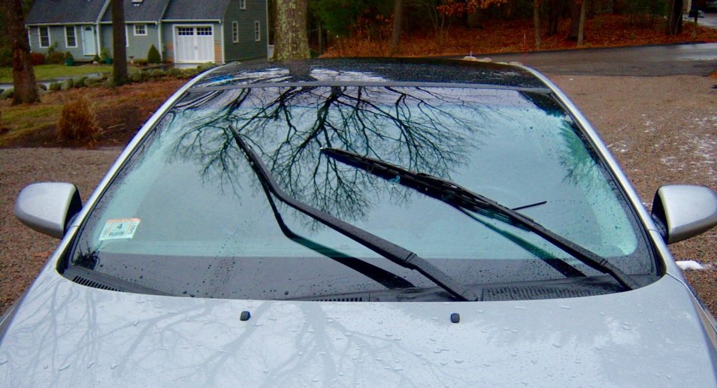 Windshields To Repair or to Replace? Get details of your favorite